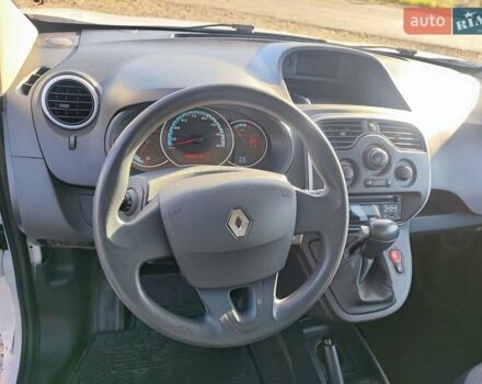 Білий Рено Кєнгу, об'ємом двигуна 0 л та пробігом 101 тис. км за 13800 $, фото 3 на Automoto.ua
