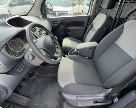 Белый Рено Кенгу, объемом двигателя 0 л и пробегом 181 тыс. км за 12600 $, фото 13 на Automoto.ua