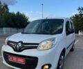 Білий Рено Кєнгу, об'ємом двигуна 1.5 л та пробігом 210 тис. км за 12750 $, фото 1 на Automoto.ua