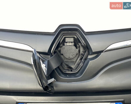 Белый Рено Кенгу, объемом двигателя 0 л и пробегом 8 тыс. км за 15500 $, фото 39 на Automoto.ua