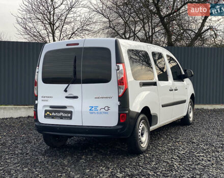 Белый Рено Кенгу, объемом двигателя 0 л и пробегом 8 тыс. км за 15500 $, фото 17 на Automoto.ua