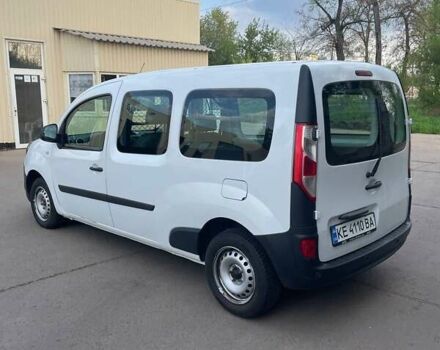 Белый Рено Кенгу, объемом двигателя 1.46 л и пробегом 114 тыс. км за 13613 $, фото 8 на Automoto.ua