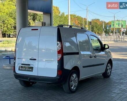 Білий Рено Кєнгу, об'ємом двигуна 1.46 л та пробігом 167 тис. км за 11999 $, фото 3 на Automoto.ua