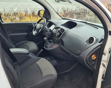 Білий Рено Кєнгу, об'ємом двигуна 1.5 л та пробігом 173 тис. км за 15000 $, фото 13 на Automoto.ua