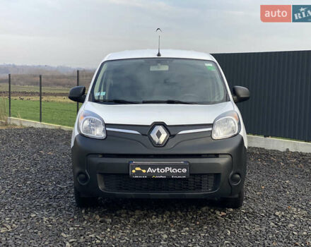 Белый Рено Кенгу, объемом двигателя 0 л и пробегом 8 тыс. км за 15500 $, фото 45 на Automoto.ua