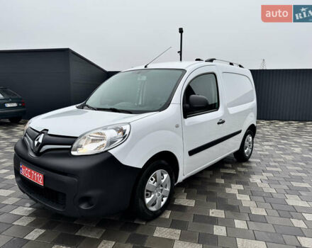 Белый Рено Кенгу, объемом двигателя 1.5 л и пробегом 164 тыс. км за 11399 $, фото 2 на Automoto.ua