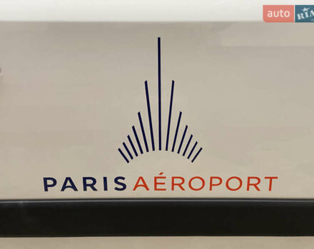 Белый Рено Кенгу, объемом двигателя 0 л и пробегом 17 тыс. км за 14399 $, фото 26 на Automoto.ua