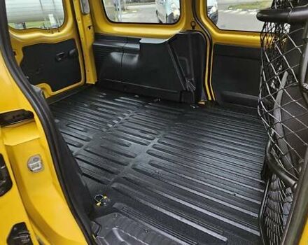 Білий Рено Кєнгу, об'ємом двигуна 0 л та пробігом 53 тис. км за 11100 $, фото 40 на Automoto.ua