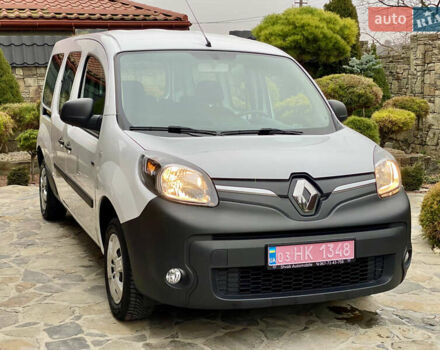 Белый Рено Кенгу, объемом двигателя 0 л и пробегом 17 тыс. км за 14399 $, фото 1 на Automoto.ua