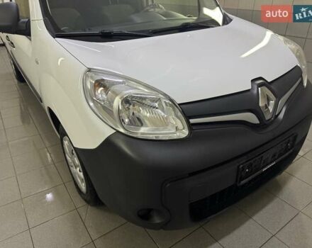 Білий Рено Кєнгу, об'ємом двигуна 1.5 л та пробігом 131 тис. км за 13999 $, фото 22 на Automoto.ua