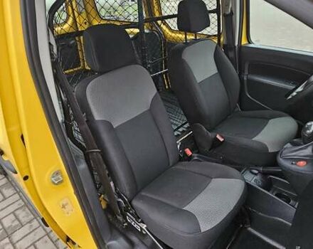 Білий Рено Кєнгу, об'ємом двигуна 0 л та пробігом 53 тис. км за 11100 $, фото 36 на Automoto.ua