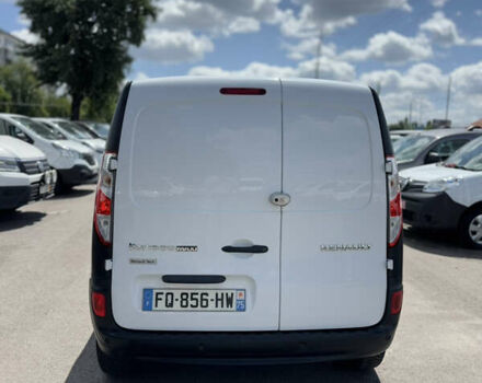 Белый Рено Кенгу, объемом двигателя 1.5 л и пробегом 149 тыс. км за 13900 $, фото 7 на Automoto.ua