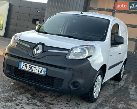 Белый Рено Кенгу, объемом двигателя 0 л и пробегом 99 тыс. км за 8250 $, фото 30 на Automoto.ua