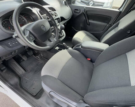 Белый Рено Кенгу, объемом двигателя 0 л и пробегом 181 тыс. км за 12600 $, фото 12 на Automoto.ua