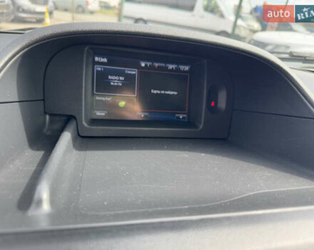 Белый Рено Кенгу, объемом двигателя 0 л и пробегом 181 тыс. км за 12600 $, фото 17 на Automoto.ua