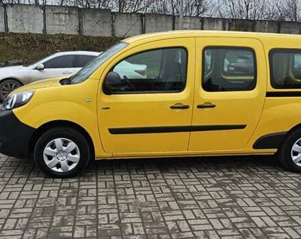 Білий Рено Кєнгу, об'ємом двигуна 0 л та пробігом 53 тис. км за 11100 $, фото 4 на Automoto.ua