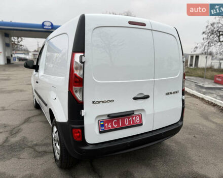 Белый Рено Кенгу, объемом двигателя 1.5 л и пробегом 118 тыс. км за 12599 $, фото 21 на Automoto.ua