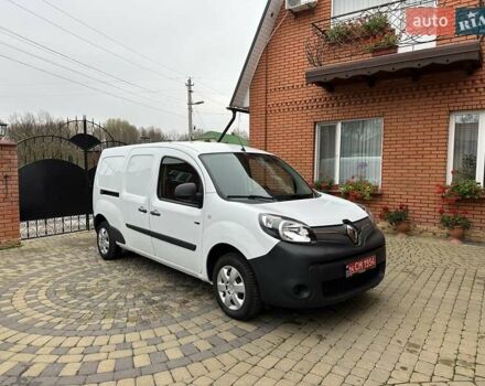 Белый Рено Кенгу, объемом двигателя 0 л и пробегом 54 тыс. км за 12500 $, фото 13 на Automoto.ua