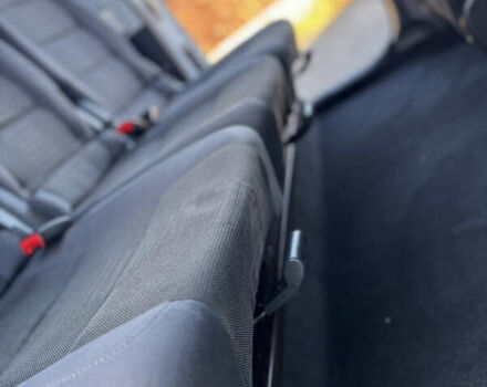 Білий Рено Кєнгу, об'ємом двигуна 1.5 л та пробігом 102 тис. км за 12500 $, фото 67 на Automoto.ua