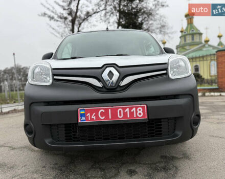 Белый Рено Кенгу, объемом двигателя 1.5 л и пробегом 118 тыс. км за 12599 $, фото 32 на Automoto.ua