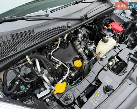 Белый Рено Кенгу, объемом двигателя 1.5 л и пробегом 118 тыс. км за 12599 $, фото 81 на Automoto.ua