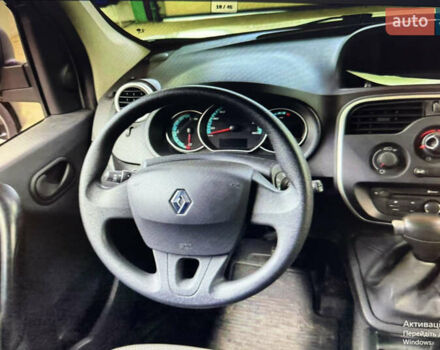 Белый Рено Кенгу, объемом двигателя 0 л и пробегом 17 тыс. км за 14200 $, фото 38 на Automoto.ua
