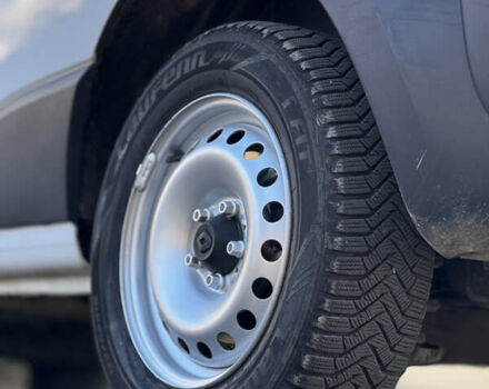 Білий Рено Кєнгу, об'ємом двигуна 1.5 л та пробігом 102 тис. км за 12500 $, фото 40 на Automoto.ua