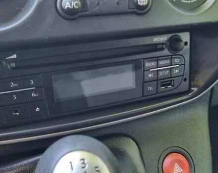 Белый Рено Кенгу, объемом двигателя 1.5 л и пробегом 191 тыс. км за 12700 $, фото 22 на Automoto.ua