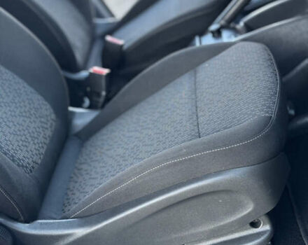 Білий Рено Кєнгу, об'ємом двигуна 1.5 л та пробігом 102 тис. км за 12500 $, фото 58 на Automoto.ua