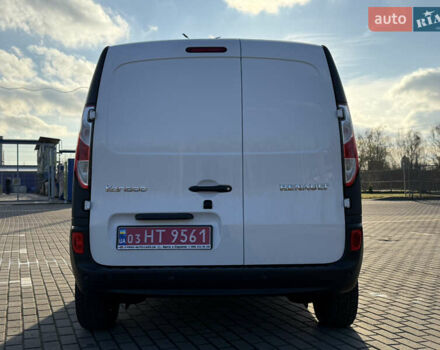 Белый Рено Кенгу, объемом двигателя 0 л и пробегом 17 тыс. км за 14200 $, фото 4 на Automoto.ua