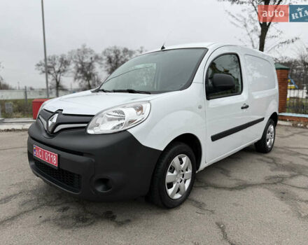 Белый Рено Кенгу, объемом двигателя 1.5 л и пробегом 118 тыс. км за 12599 $, фото 1 на Automoto.ua