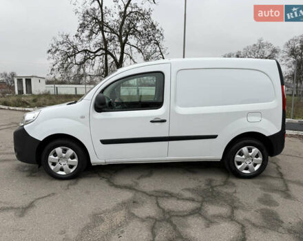 Белый Рено Кенгу, объемом двигателя 1.5 л и пробегом 118 тыс. км за 12599 $, фото 27 на Automoto.ua