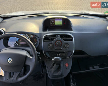 Белый Рено Кенгу, объемом двигателя 0 л и пробегом 17 тыс. км за 14200 $, фото 14 на Automoto.ua