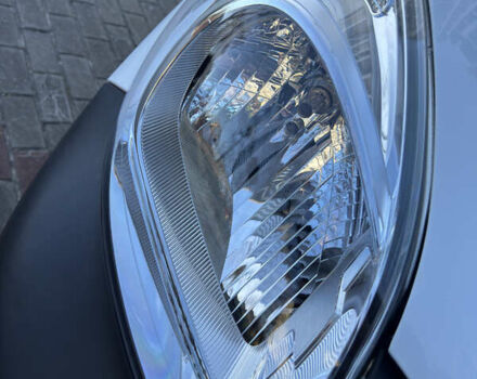 Білий Рено Кєнгу, об'ємом двигуна 1.5 л та пробігом 102 тис. км за 12500 $, фото 76 на Automoto.ua