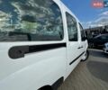 Білий Рено Кєнгу, об'ємом двигуна 1.5 л та пробігом 65 тис. км за 12700 $, фото 10 на Automoto.ua