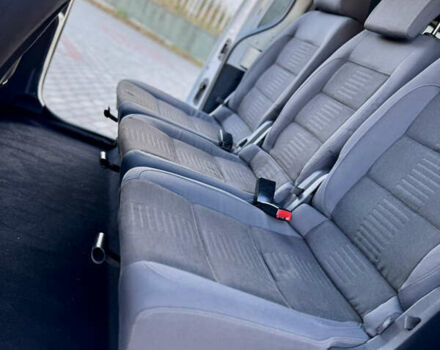 Білий Рено Кєнгу, об'ємом двигуна 1.5 л та пробігом 102 тис. км за 12500 $, фото 69 на Automoto.ua