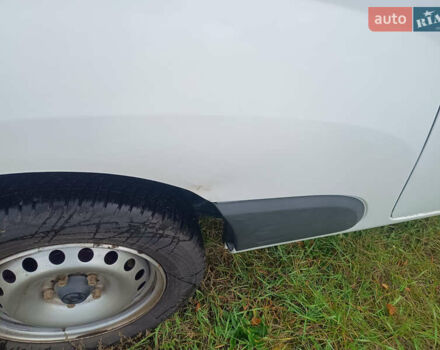 Белый Рено Кенгу, объемом двигателя 1.5 л и пробегом 102 тыс. км за 9000 $, фото 5 на Automoto.ua