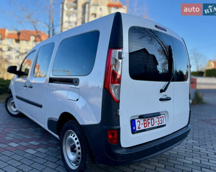 Білий Рено Кєнгу, об'ємом двигуна 1.5 л та пробігом 102 тис. км за 12500 $, фото 29 на Automoto.ua