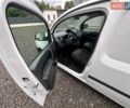 Белый Рено Кенгу, объемом двигателя 0 л и пробегом 142 тыс. км за 12698 $, фото 20 на Automoto.ua