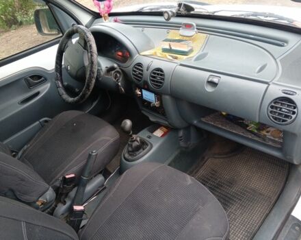 Белый Рено Кенгу, объемом двигателя 1.9 л и пробегом 3 тыс. км за 2850 $, фото 7 на Automoto.ua