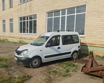 Белый Рено Кенгу, объемом двигателя 1.9 л и пробегом 260 тыс. км за 4200 $, фото 4 на Automoto.ua