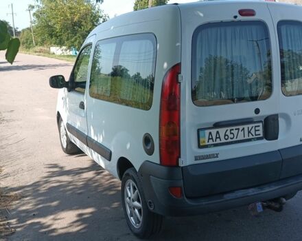 Белый Рено Кенгу, объемом двигателя 1.1 л и пробегом 210 тыс. км за 4300 $, фото 7 на Automoto.ua