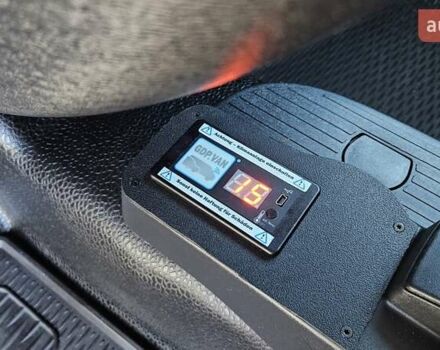Белый Рено Кенгу, объемом двигателя 1.5 л и пробегом 211 тыс. км за 14700 $, фото 20 на Automoto.ua