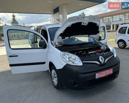 Белый Рено Кенгу, объемом двигателя 1.5 л и пробегом 134 тыс. км за 14299 $, фото 98 на Automoto.ua