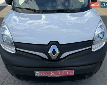 Белый Рено Кенгу, объемом двигателя 1.5 л и пробегом 134 тыс. км за 14299 $, фото 36 на Automoto.ua