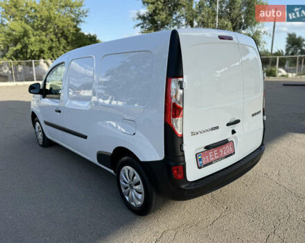 Белый Рено Кенгу, объемом двигателя 1.5 л и пробегом 134 тыс. км за 14299 $, фото 22 на Automoto.ua