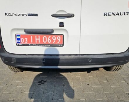 Белый Рено Кенгу, объемом двигателя 1.5 л и пробегом 179 тыс. км за 14800 $, фото 5 на Automoto.ua