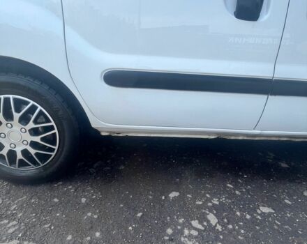 Белый Рено Кенгу, объемом двигателя 1.9 л и пробегом 318 тыс. км за 2550 $, фото 3 на Automoto.ua