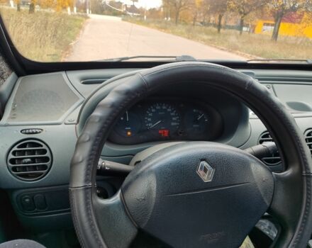 Белый Рено Кенгу, объемом двигателя 1.1 л и пробегом 303 тыс. км за 2500 $, фото 7 на Automoto.ua