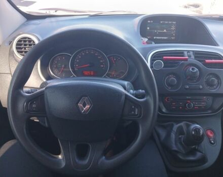 Белый Рено Кенгу, объемом двигателя 1.5 л и пробегом 244 тыс. км за 9999 $, фото 18 на Automoto.ua